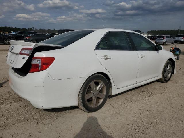 2014 Toyota Camry L - Фото 3