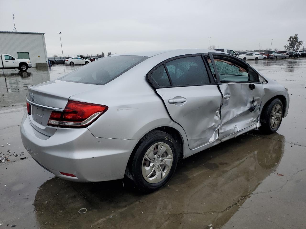 2015 HONDA CIVIC LX - Фото 3