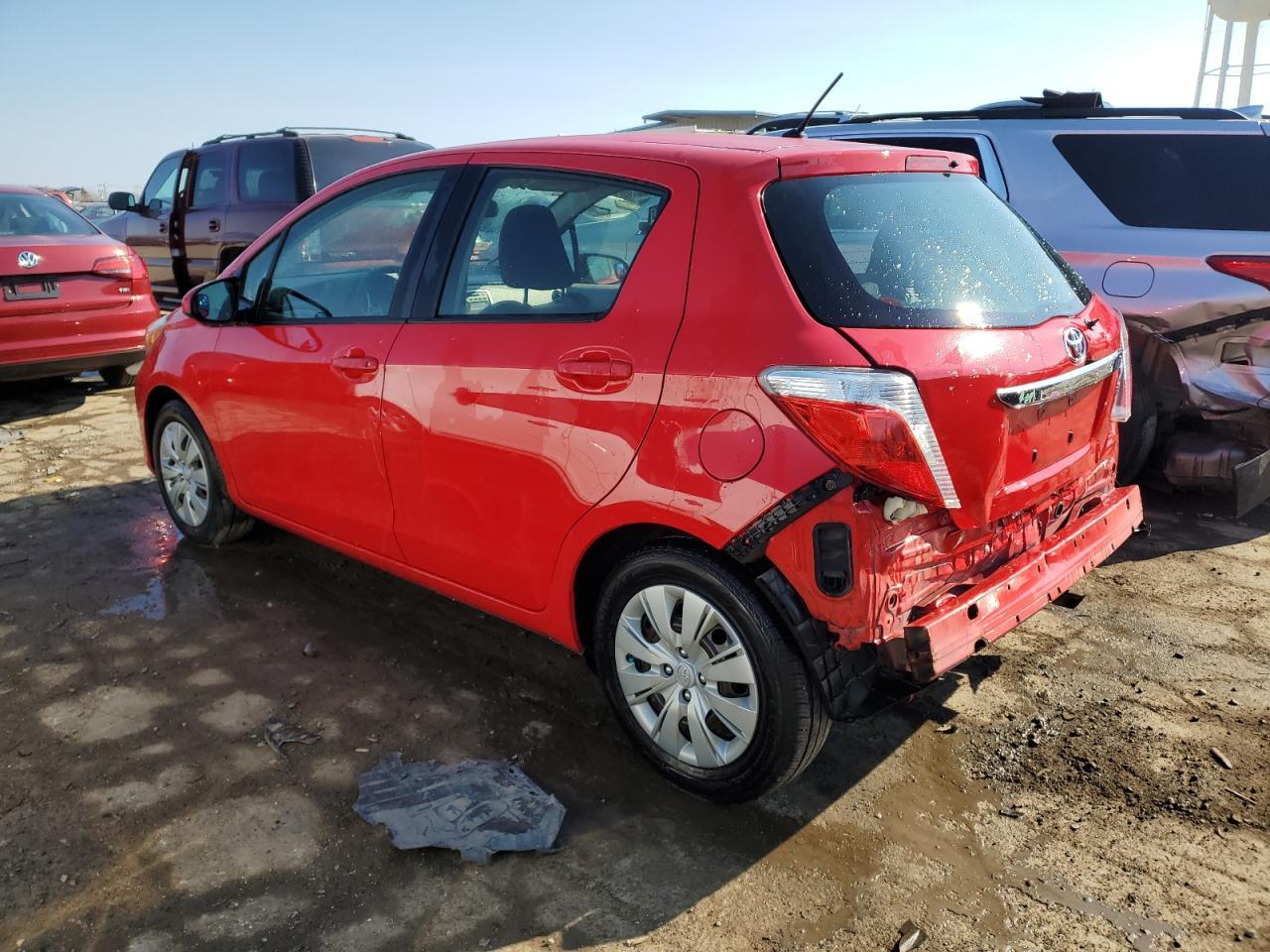 2012 TOYOTA YARIS - Фото 2