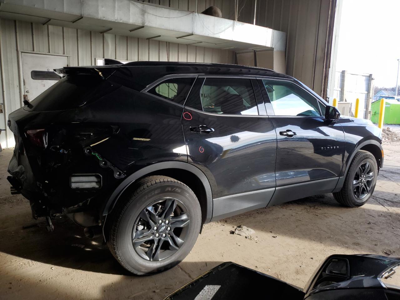 2021 CHEVROLET BLAZER 2LT - Фото 3