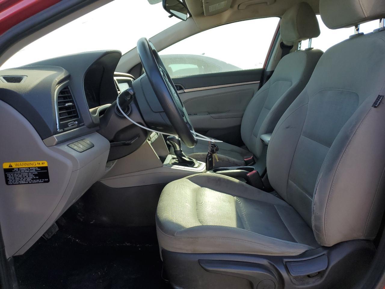 2018 HYUNDAI ELANTRA SE - Фото 7