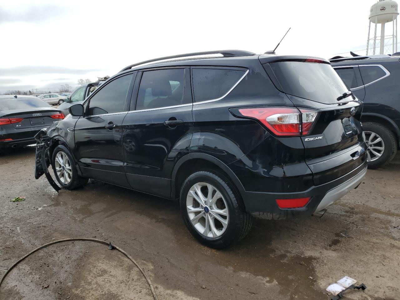 2017 FORD ESCAPE SE - Фото 2