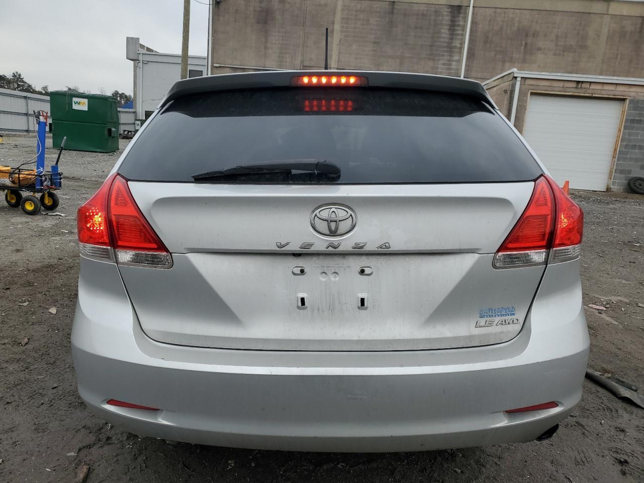 2012 TOYOTA VENZA LE - Фото 6