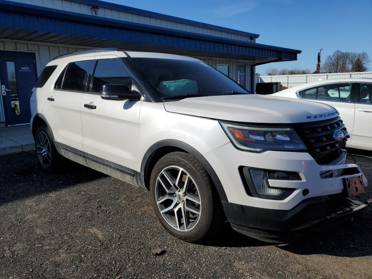 2017 FORD EXPLORER S - Image 4