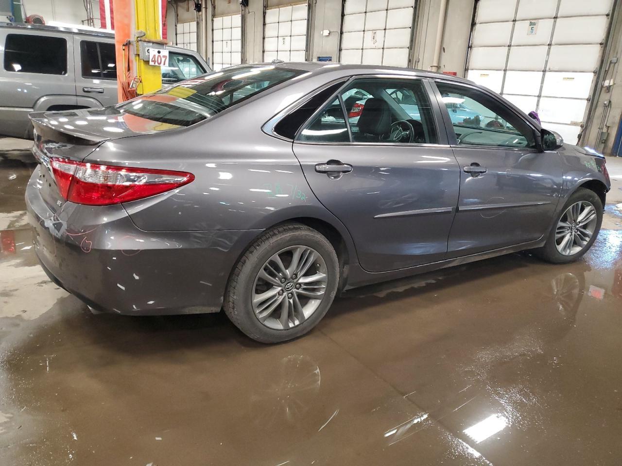 2017 TOYOTA CAMRY LE - Image 3