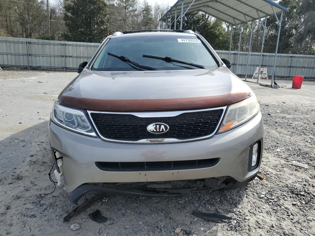 2014 KIA SORENTO LX - Image 5