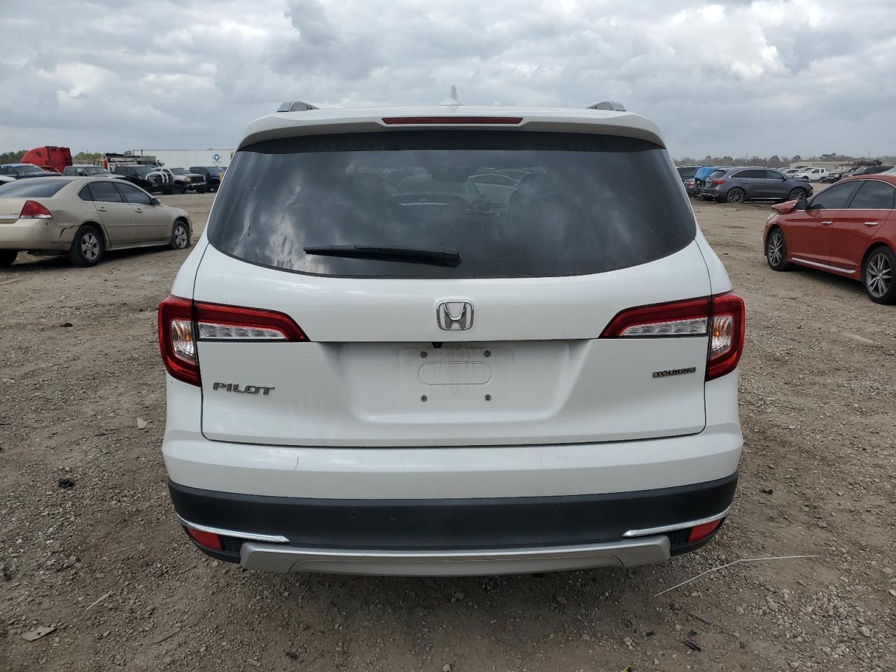 2021 HONDA PILOT TOUR - Image 6