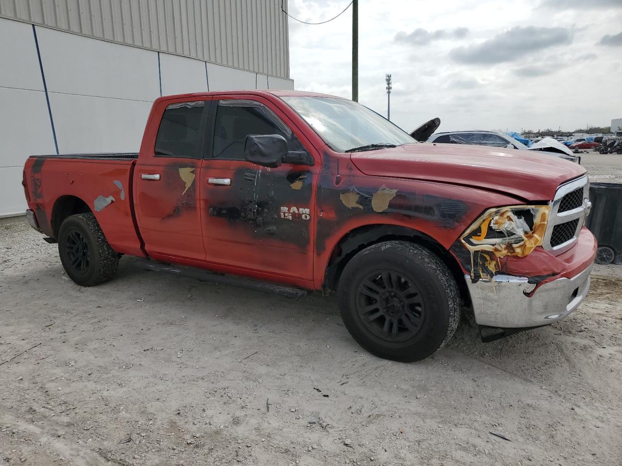2014 RAM 1500 SLT - Image 4