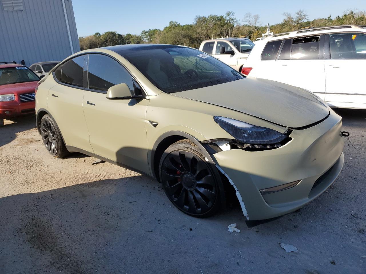 2023 TESLA MODEL Y - Фото 4