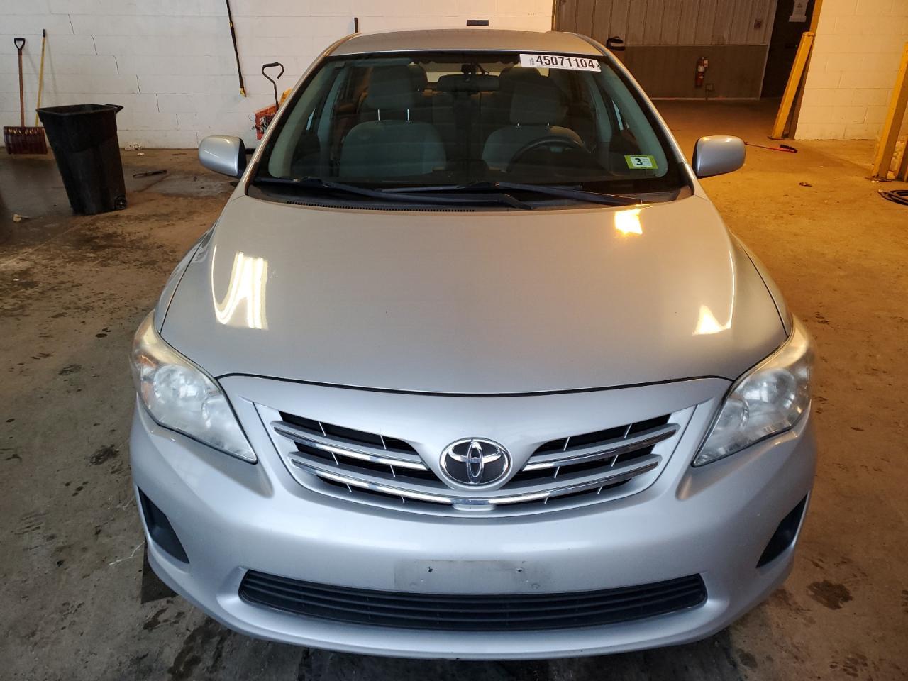 2013 TOYOTA COROLLA BA - Image 5