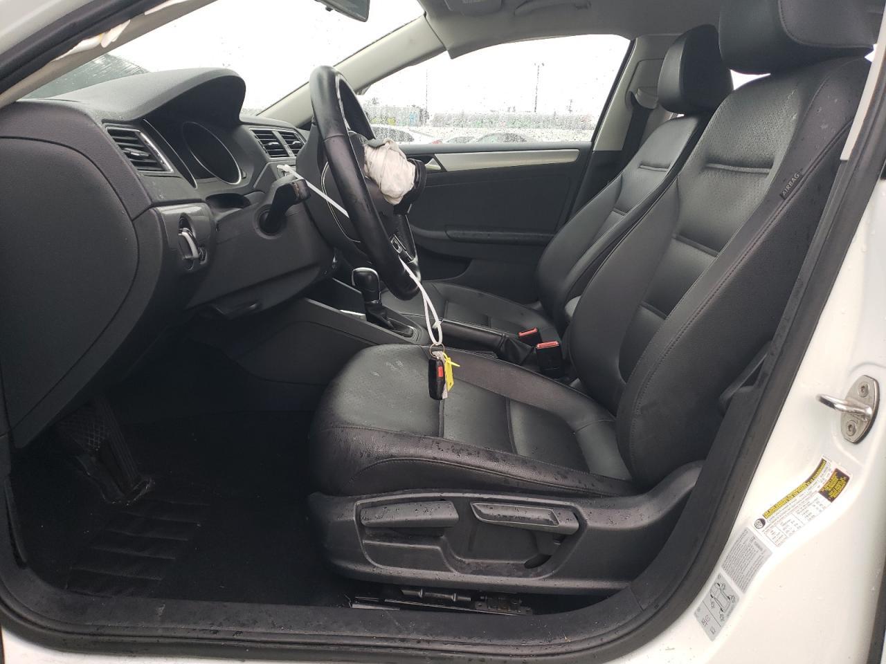 2017 VOLKSWAGEN JETTA SE - Фото 7