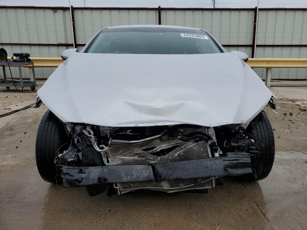 2018 HYUNDAI ELANTRA SE - Фото 5