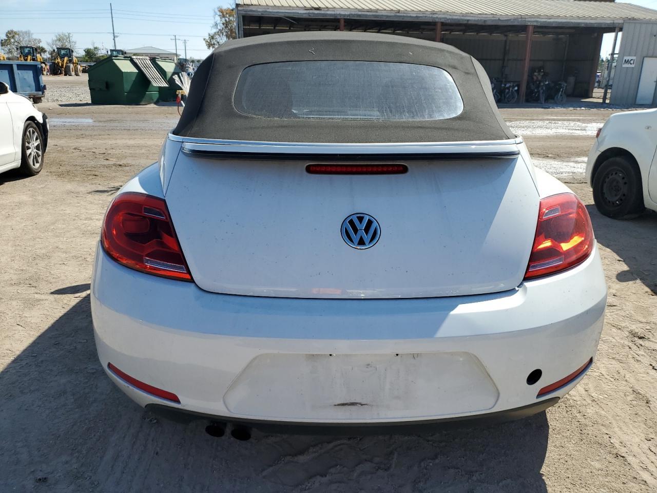 2015 VOLKSWAGEN BEETLE 1.8 - Фото 6