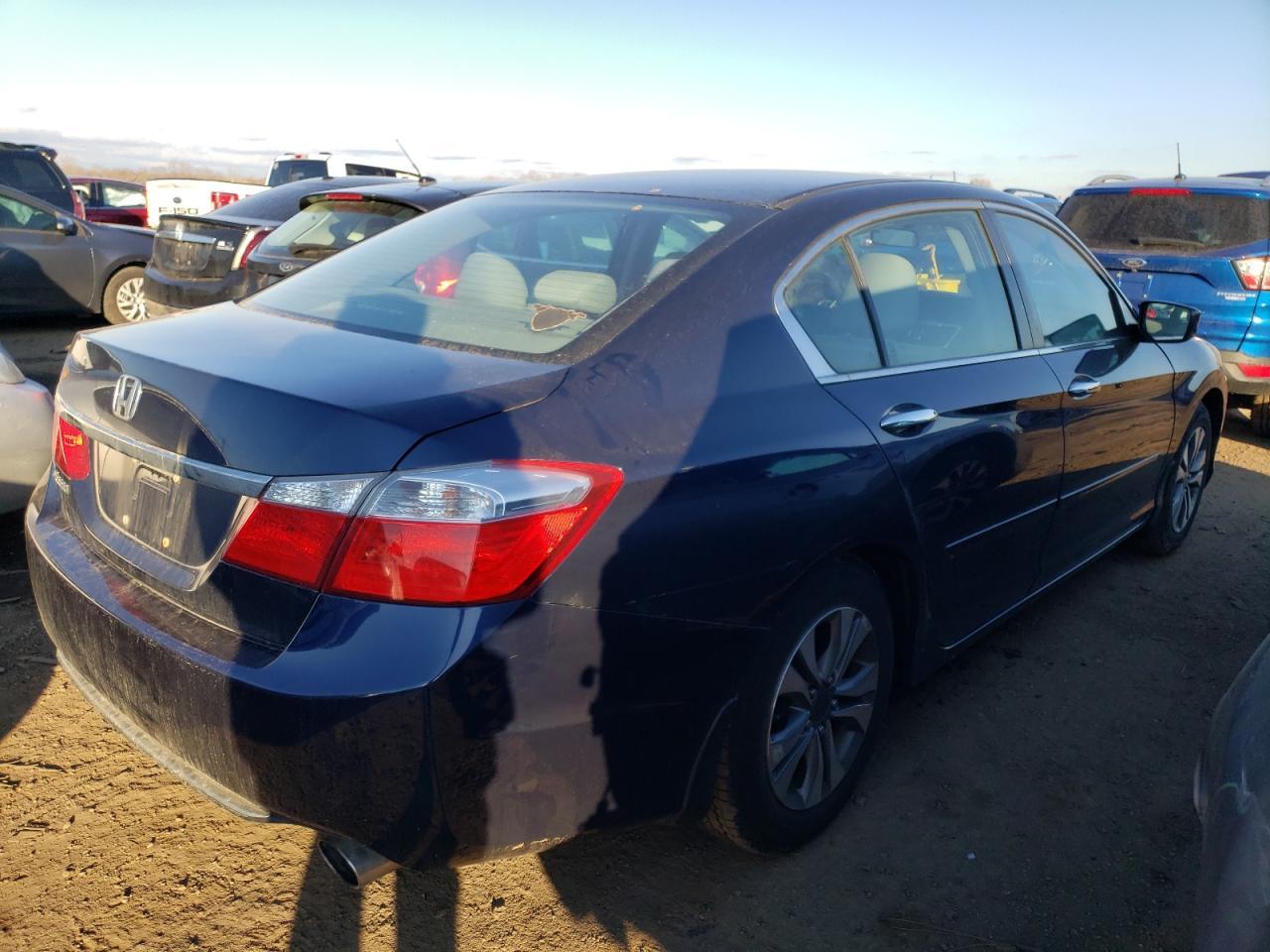 2014 HONDA ACCORD LX - Image 3