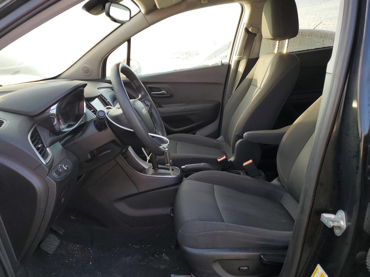 2018 CHEVROLET TRAX 1LT - Image 7