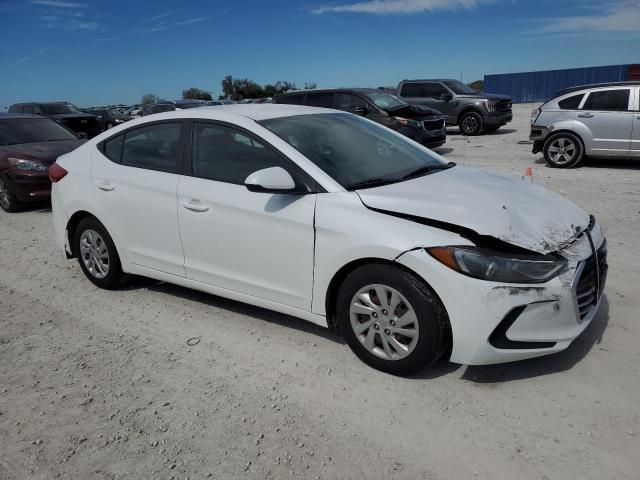 2017 Hyundai Elantra Se - Image 4