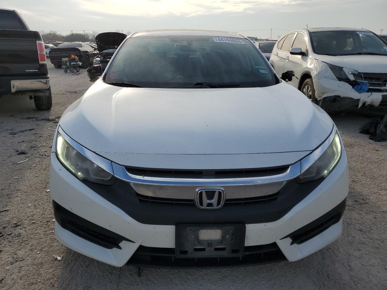 2018 HONDA CIVIC EX - Image 5