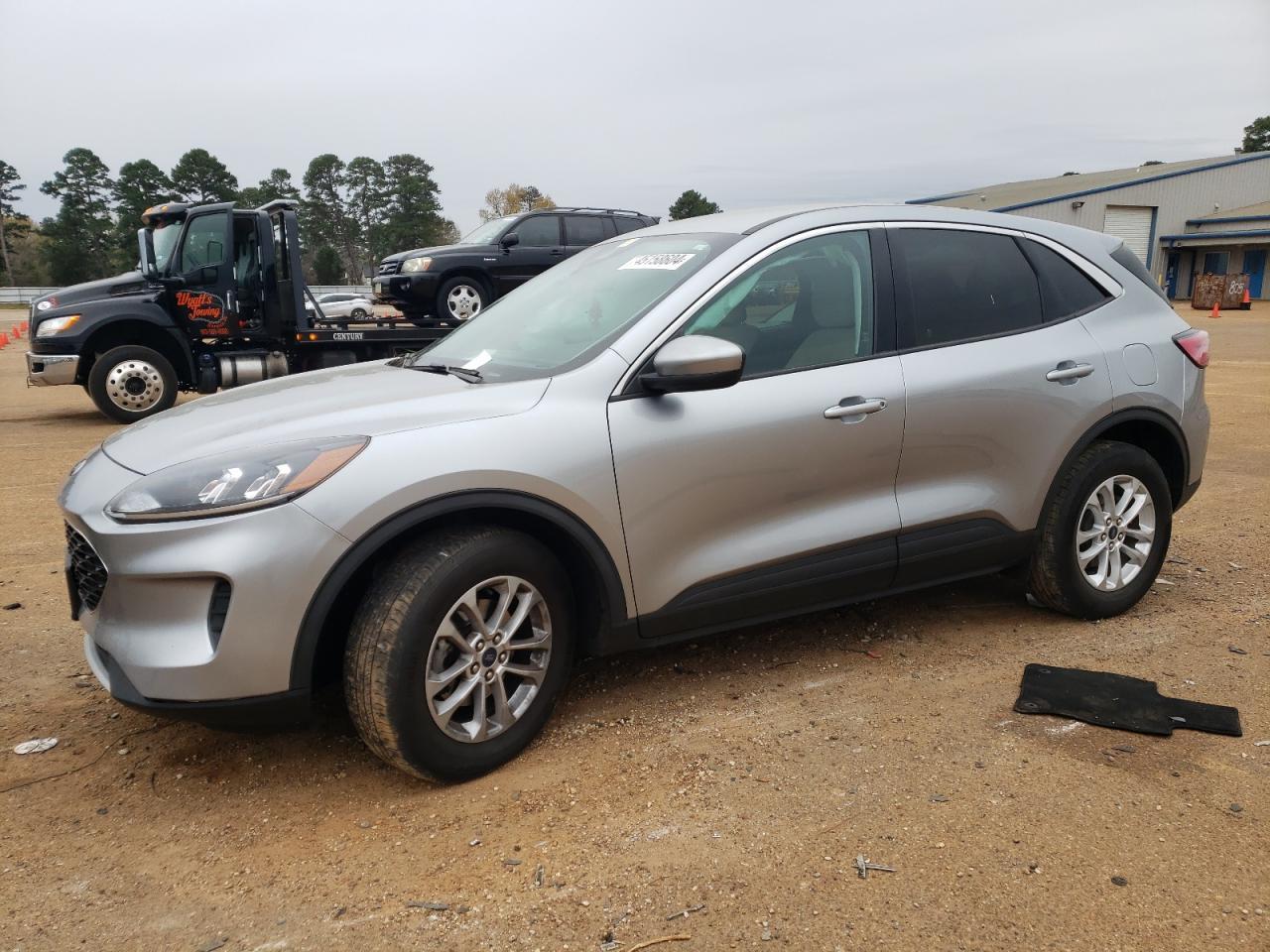 2021 FORD ESCAPE SE car image