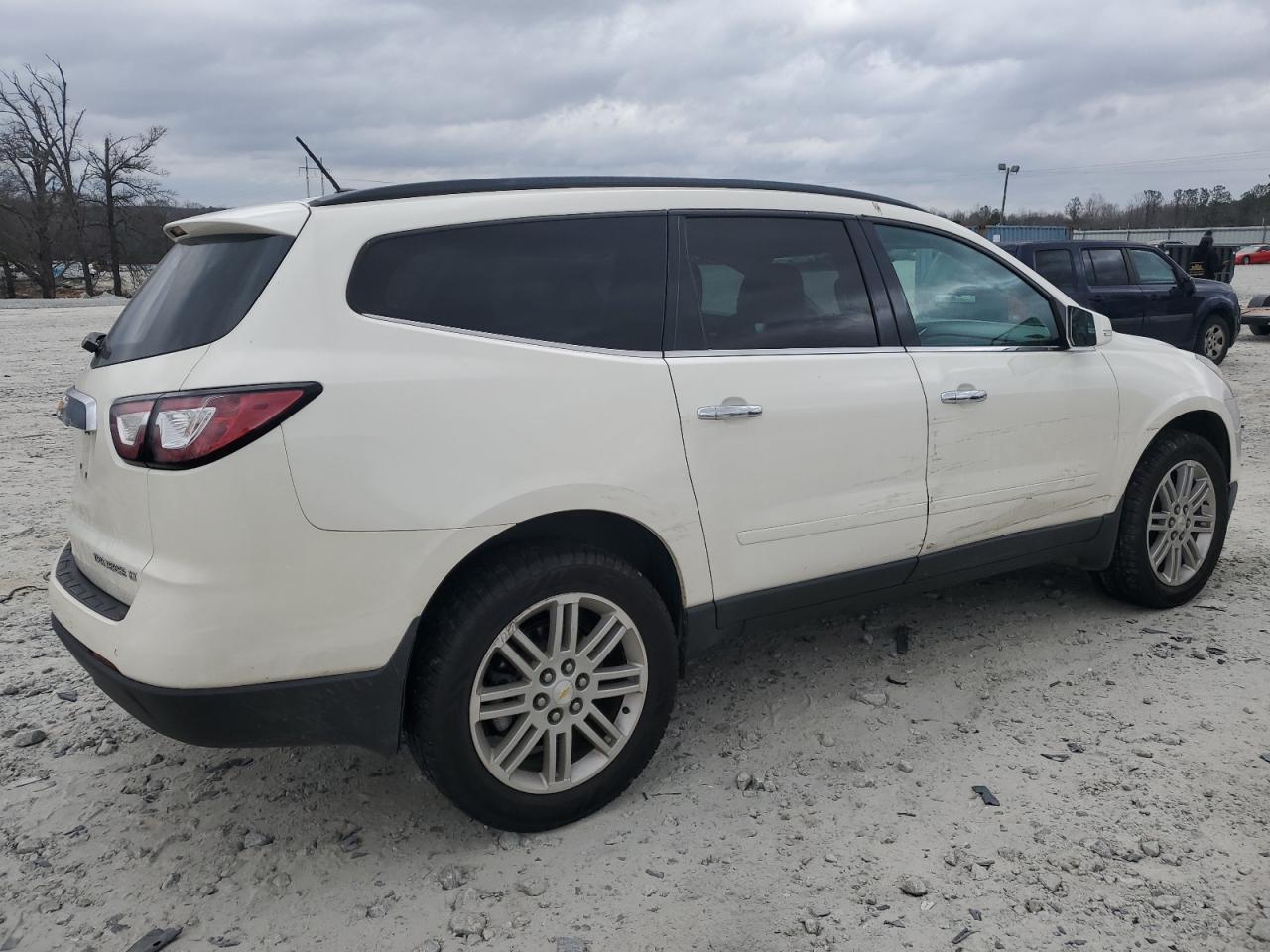 2015 CHEVROLET TRAVERSE L - Image 3