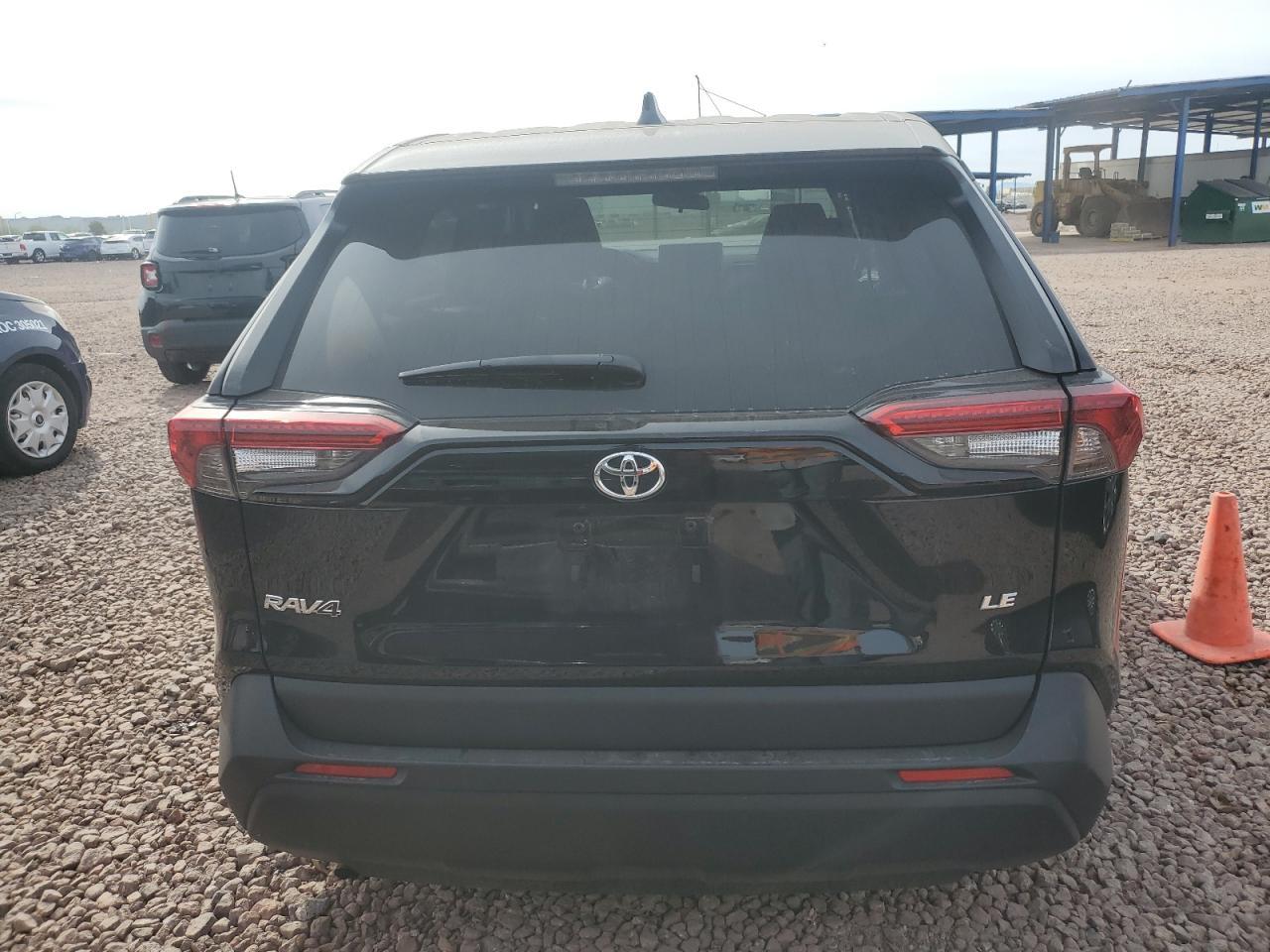 2023 TOYOTA RAV4 LE - Image 6