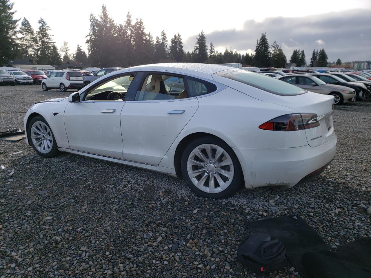 2017 TESLA MODEL S - Фото 2
