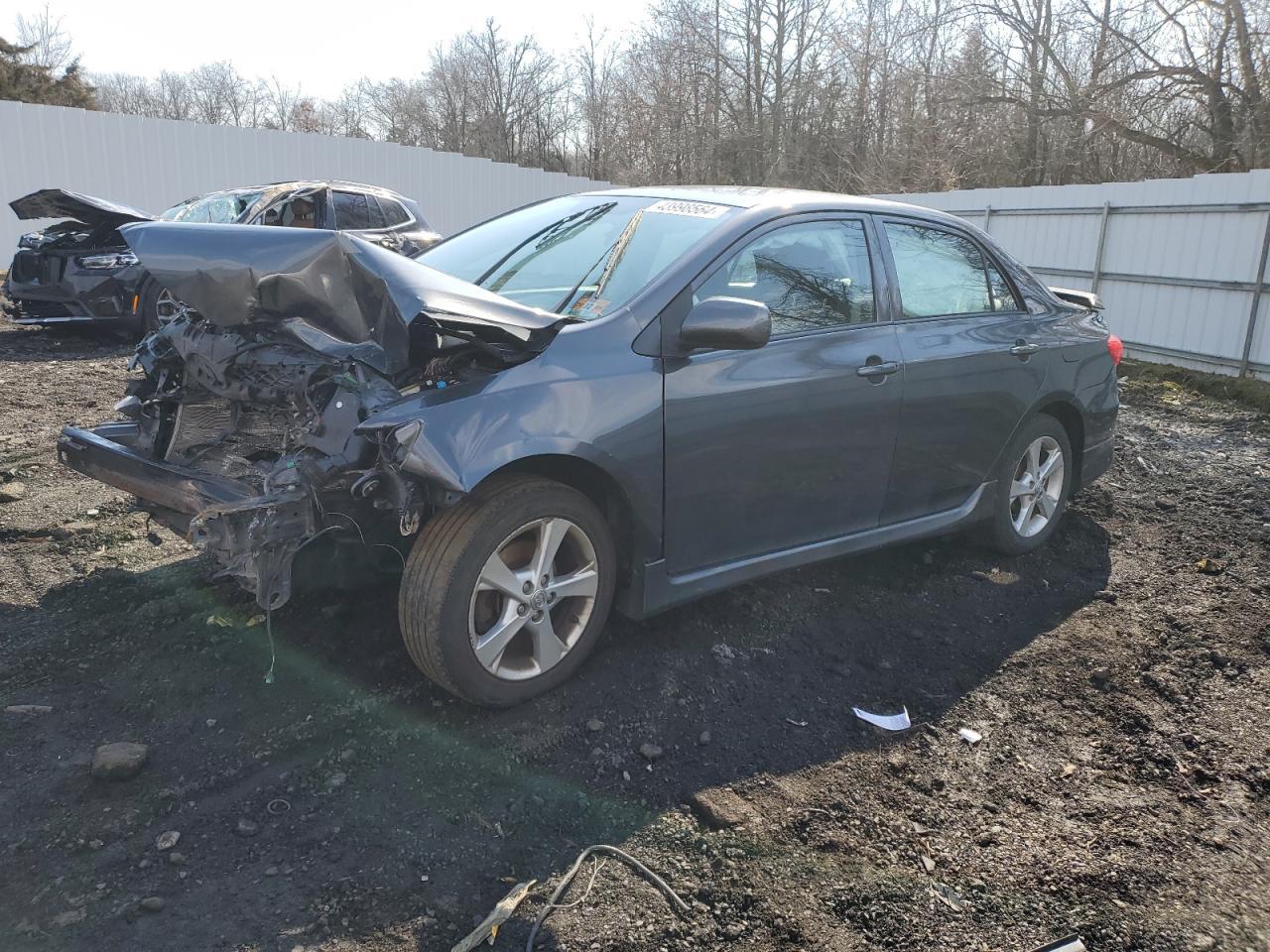 2013 TOYOTA COROLLA BA