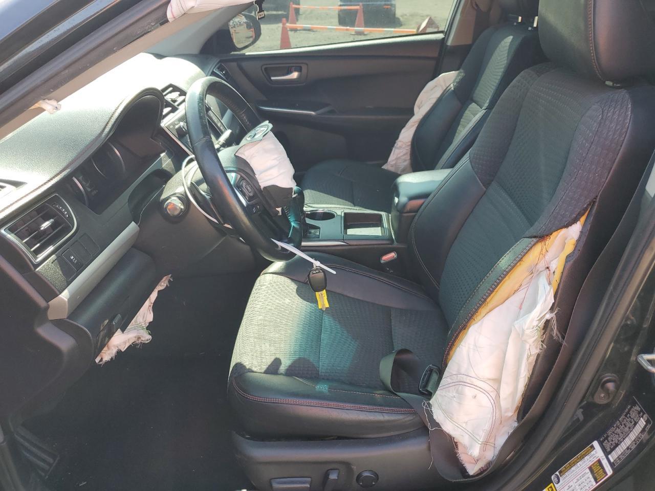 2015 TOYOTA CAMRY LE - Фото 7