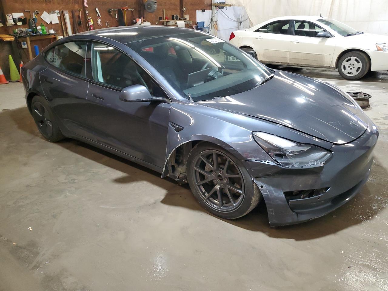 2022 TESLA MODEL 3 - Image 4