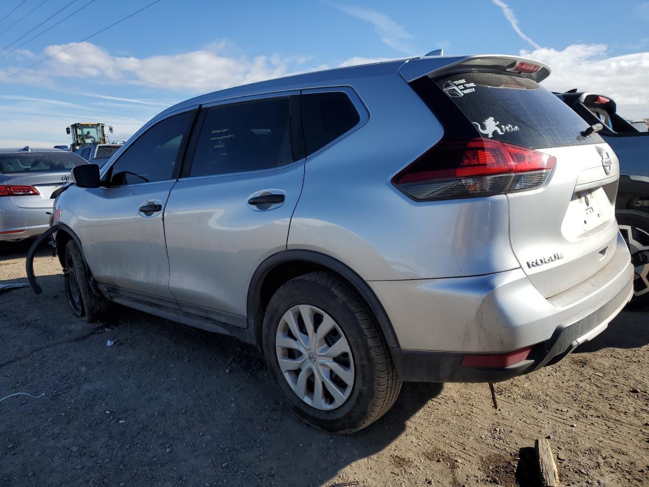 2018 NISSAN ROGUE S - Фото 2