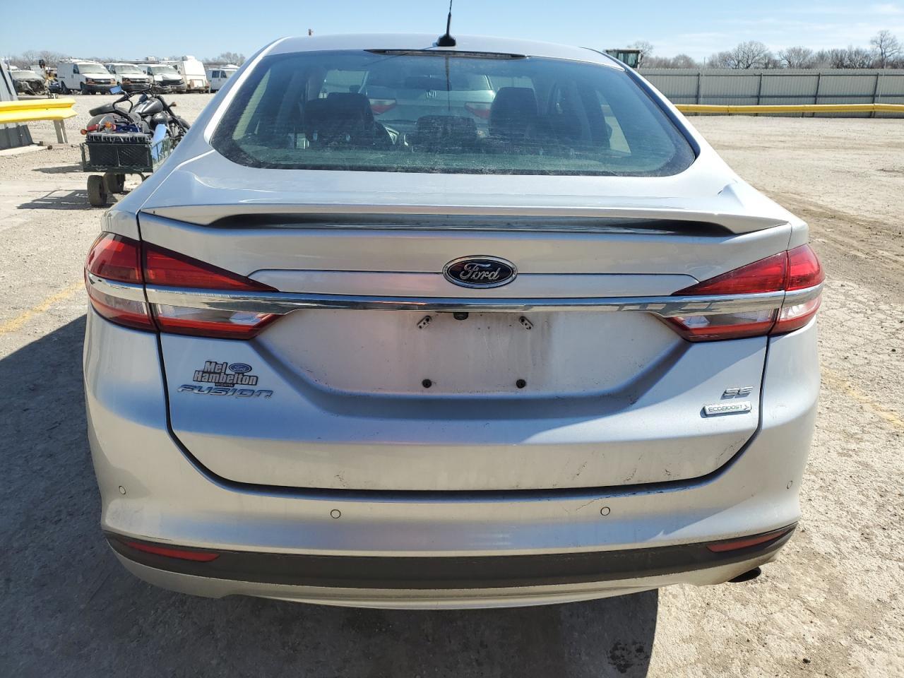 2017 FORD FUSION SE - Image 6