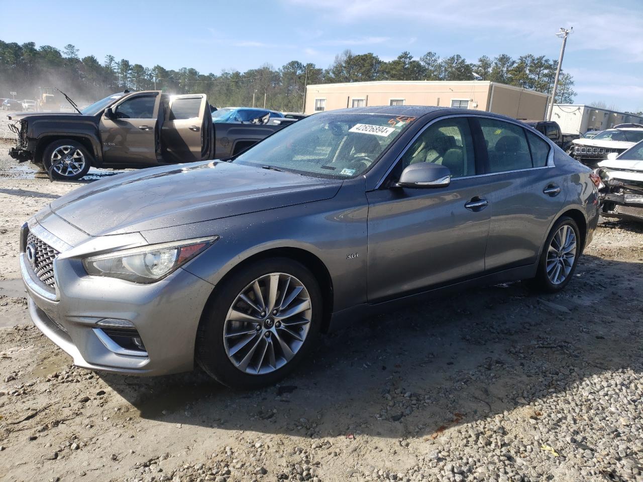 2018 INFINITI Q50 LUXE