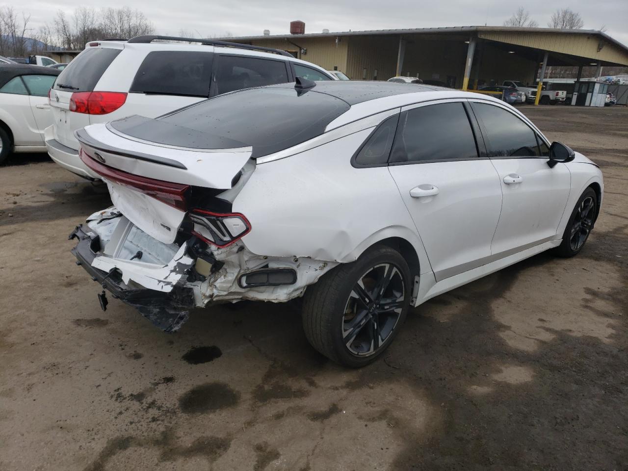 2021 KIA K5 GT LINE - Image 3
