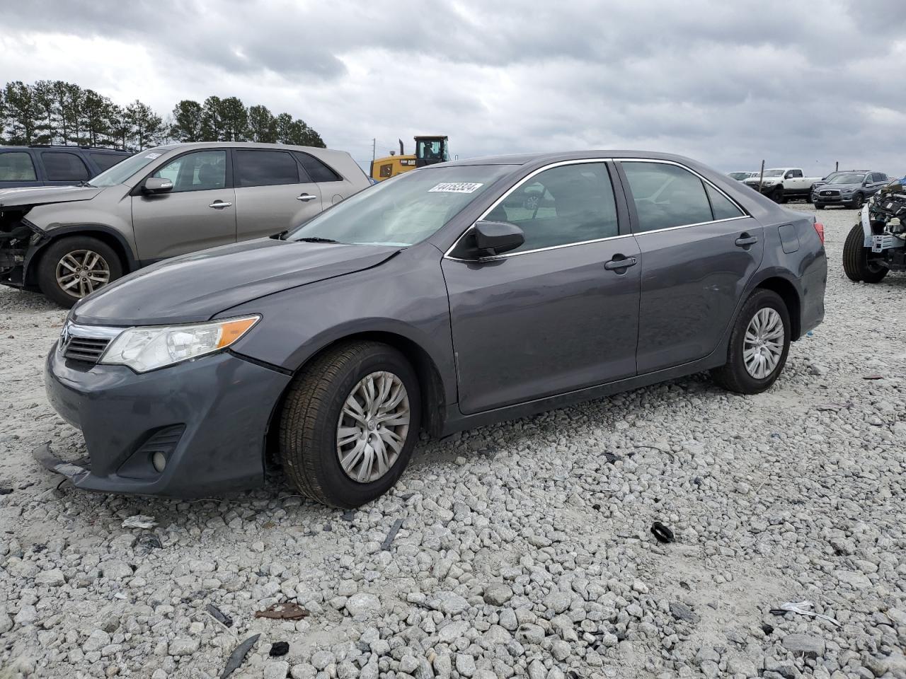 2014 TOYOTA CAMRY L