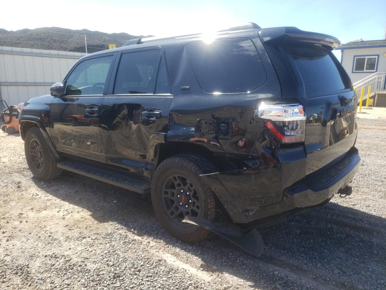 2019 TOYOTA 4RUNNER SR - Фото 2