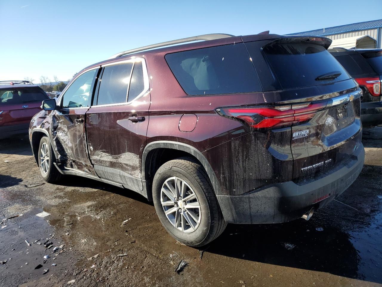 2023 CHEVROLET TRAVERSE L - Фото 2
