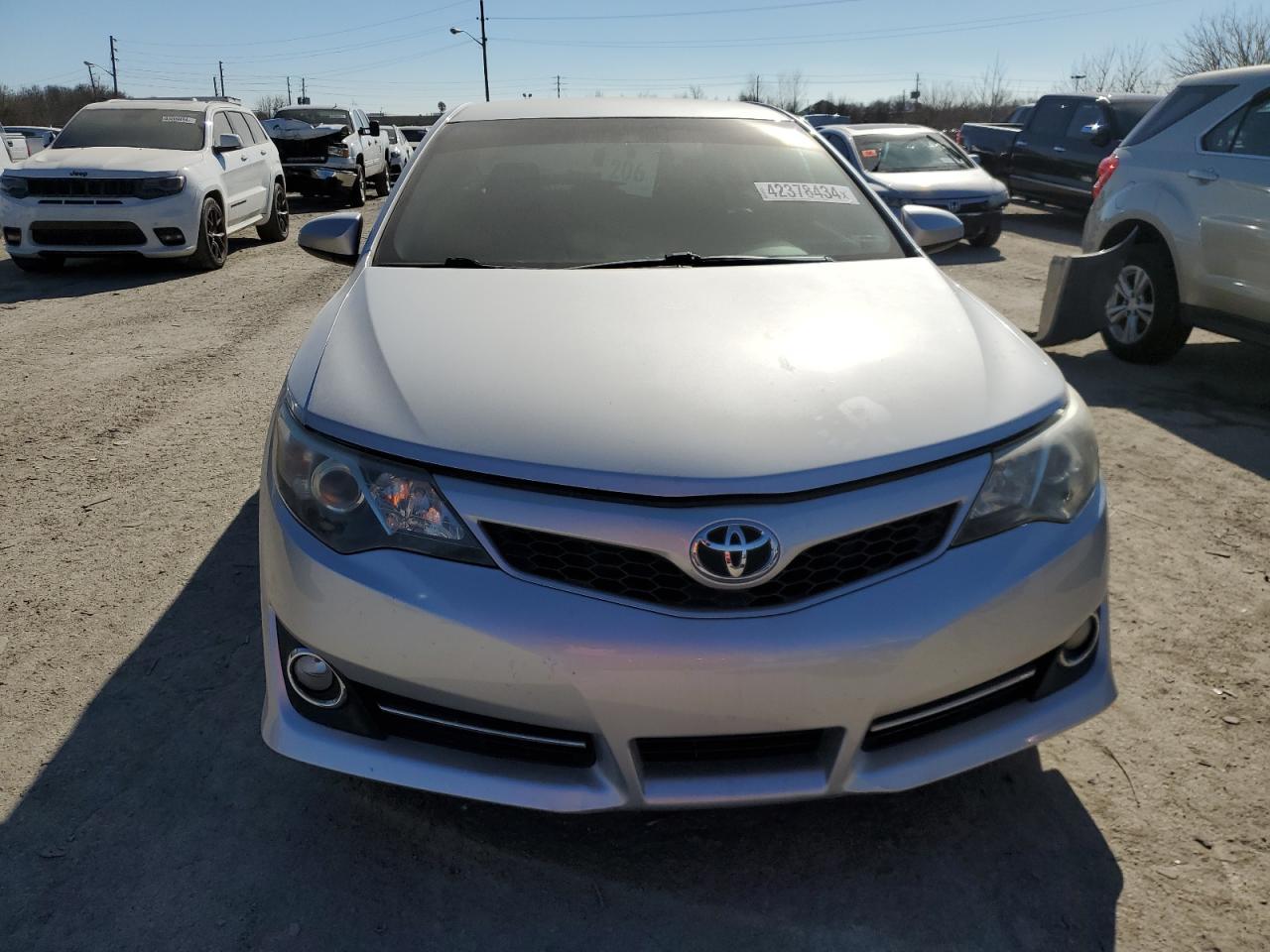2014 TOYOTA CAMRY L - Image 5