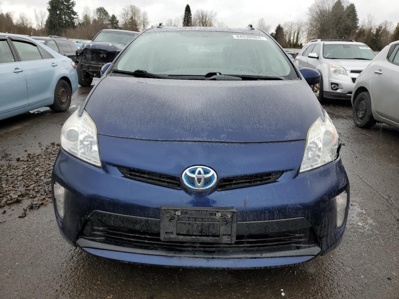 2015 TOYOTA PRIUS - Фото 5