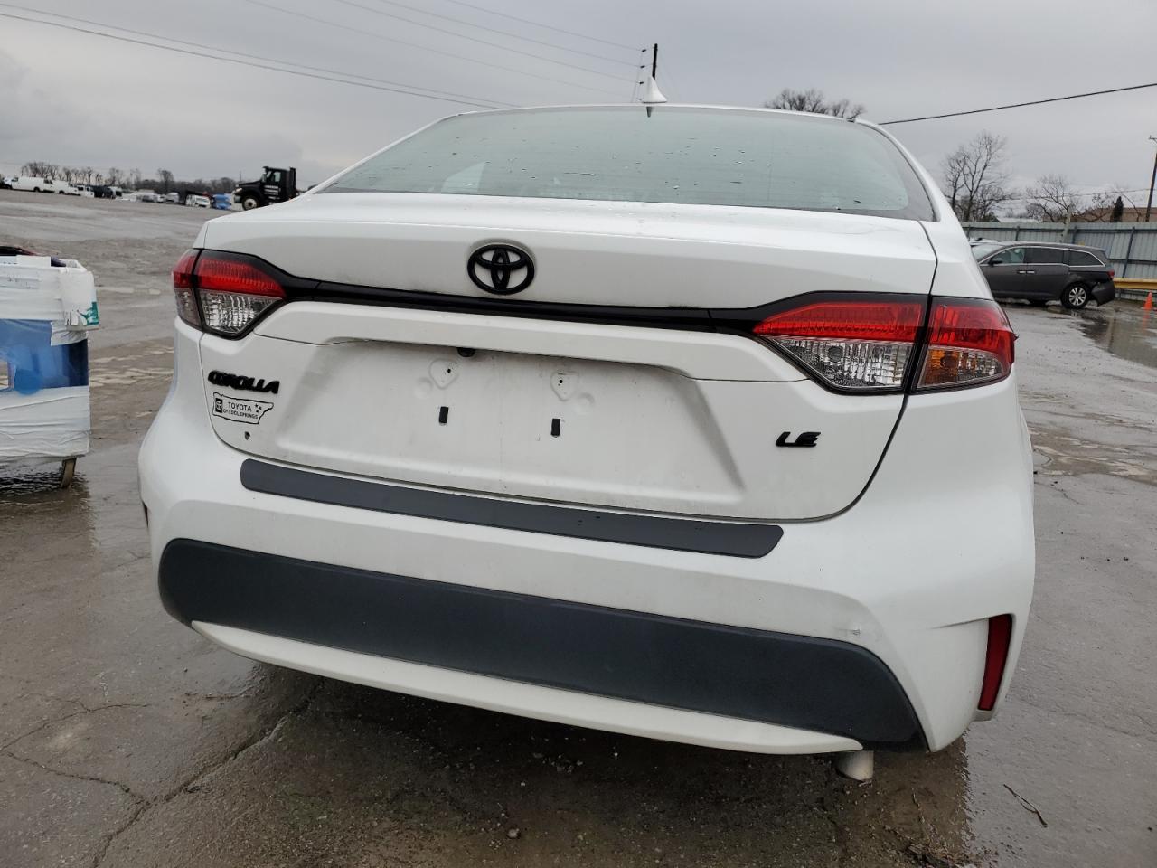 2021 TOYOTA COROLLA LE - Image 6