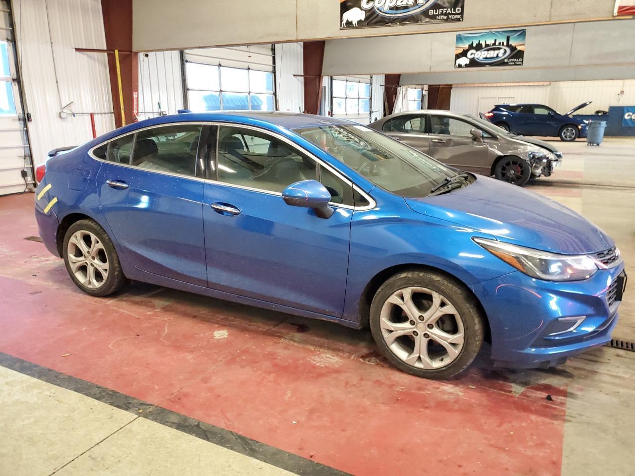 2016 CHEVROLET CRUZE PREM - Image 4