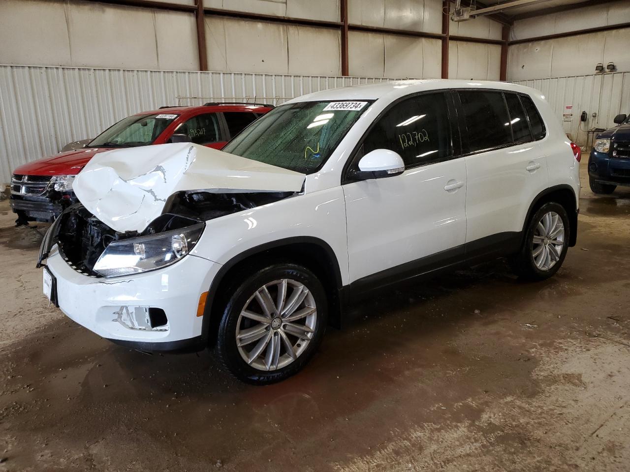 2014 VOLKSWAGEN TIGUAN S