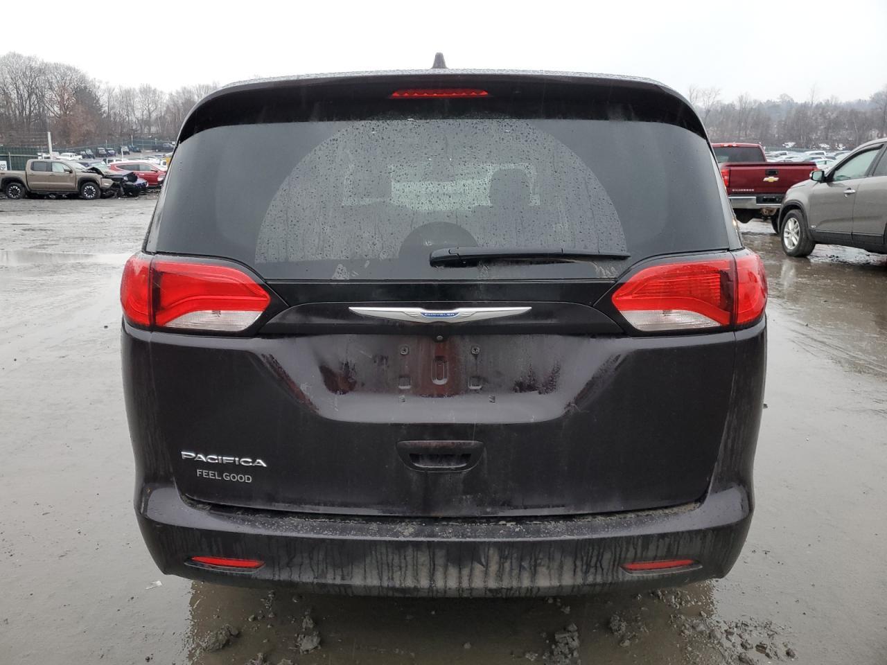 2017 CHRYSLER PACIFICA T - Image 6