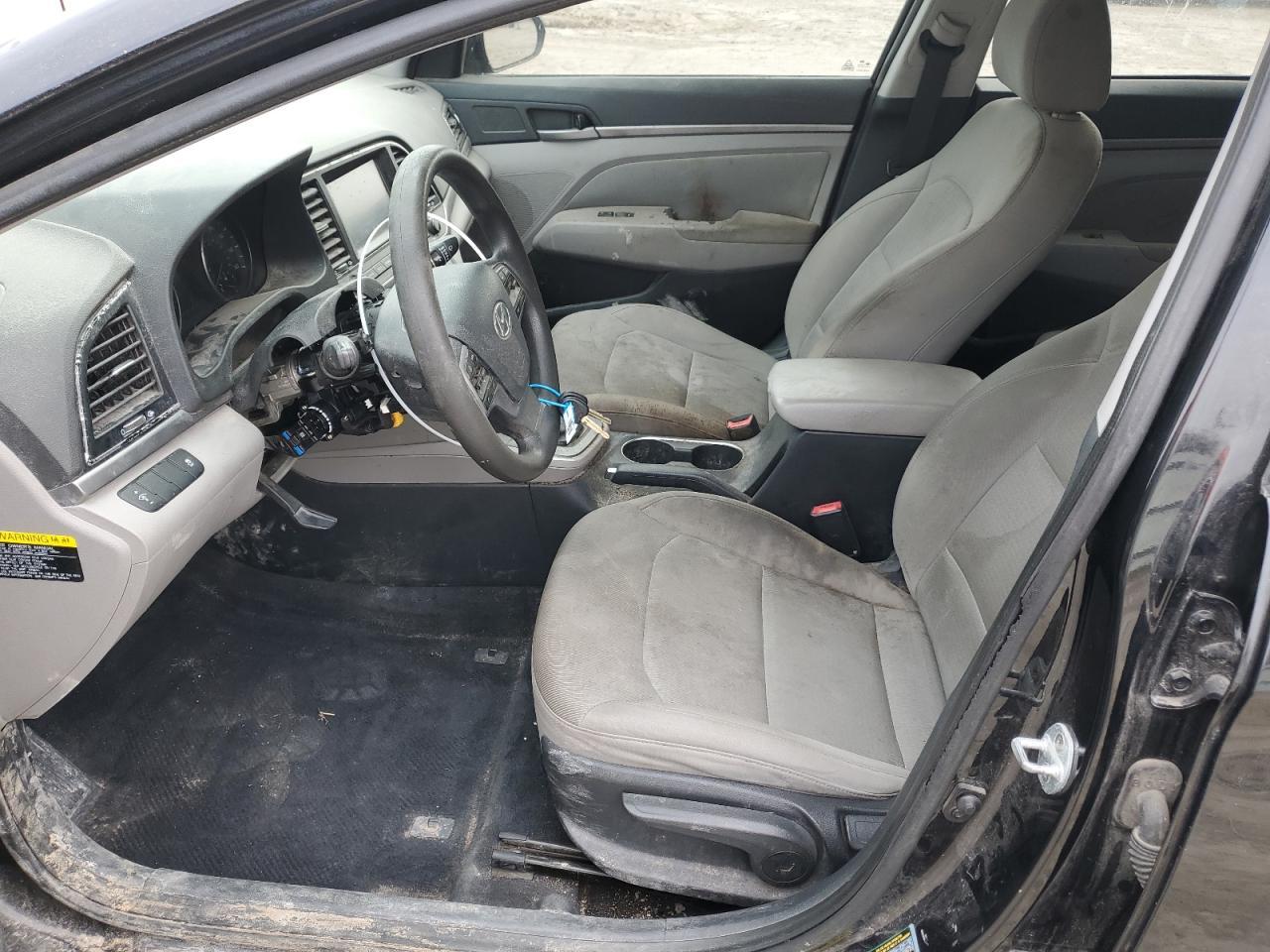 2017 HYUNDAI ELANTRA SE - Фото 7