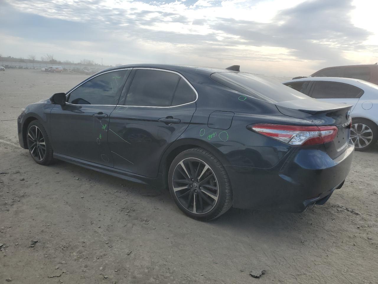 2019 TOYOTA CAMRY XSE - Image 2