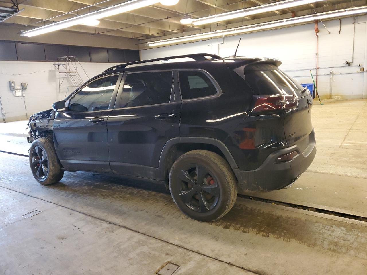 2017 JEEP CHEROKEE L - Image 2