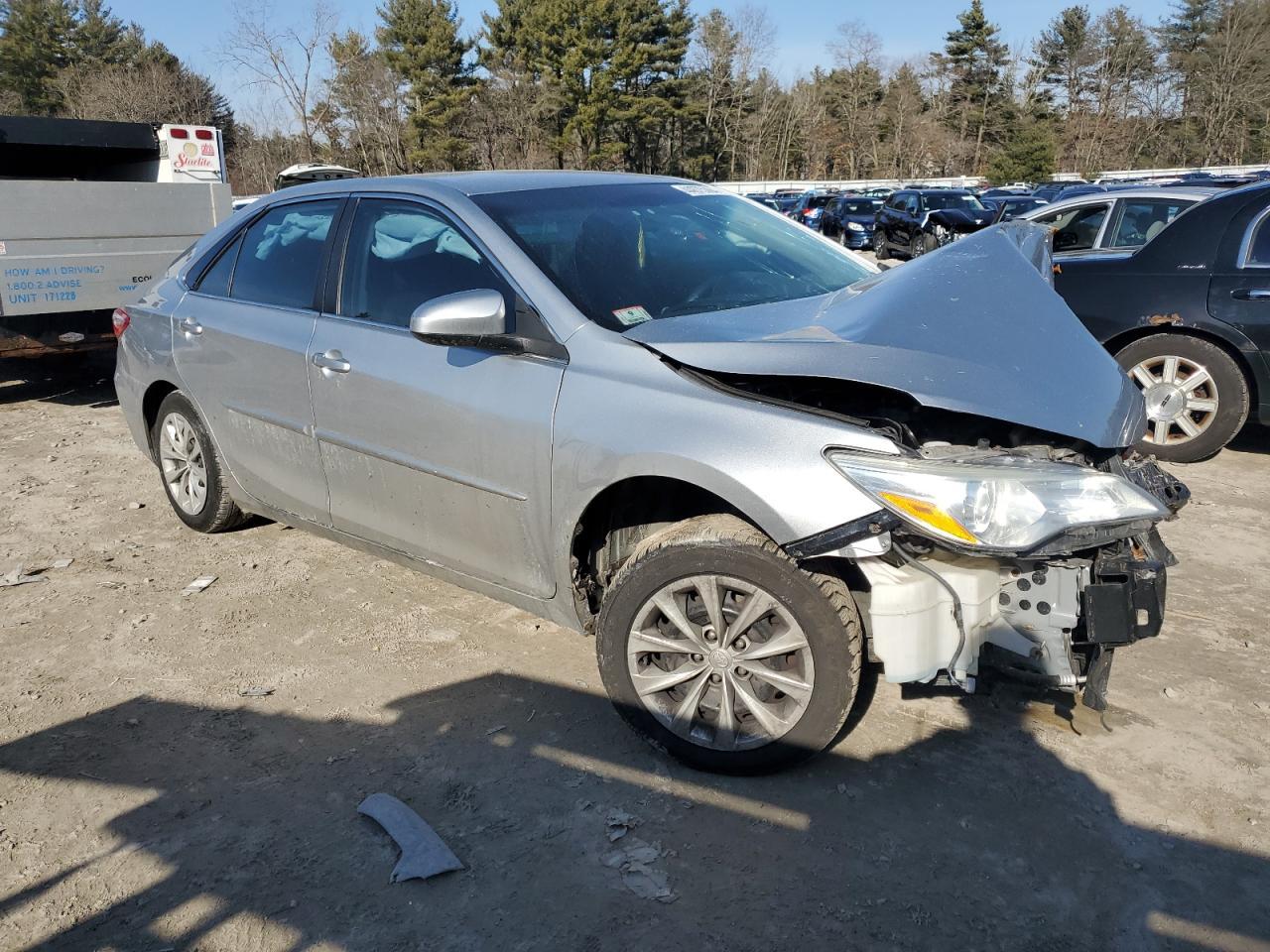 2016 TOYOTA CAMRY LE - Фото 4