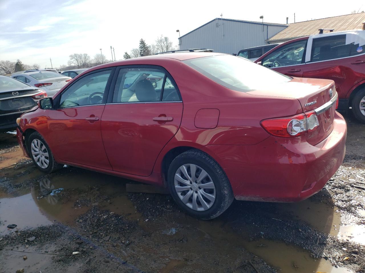 2013 TOYOTA COROLLA BA - Фото 2