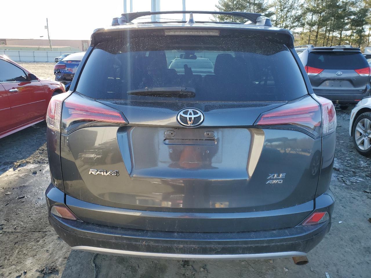 2017 TOYOTA RAV4 XLE - Image 6