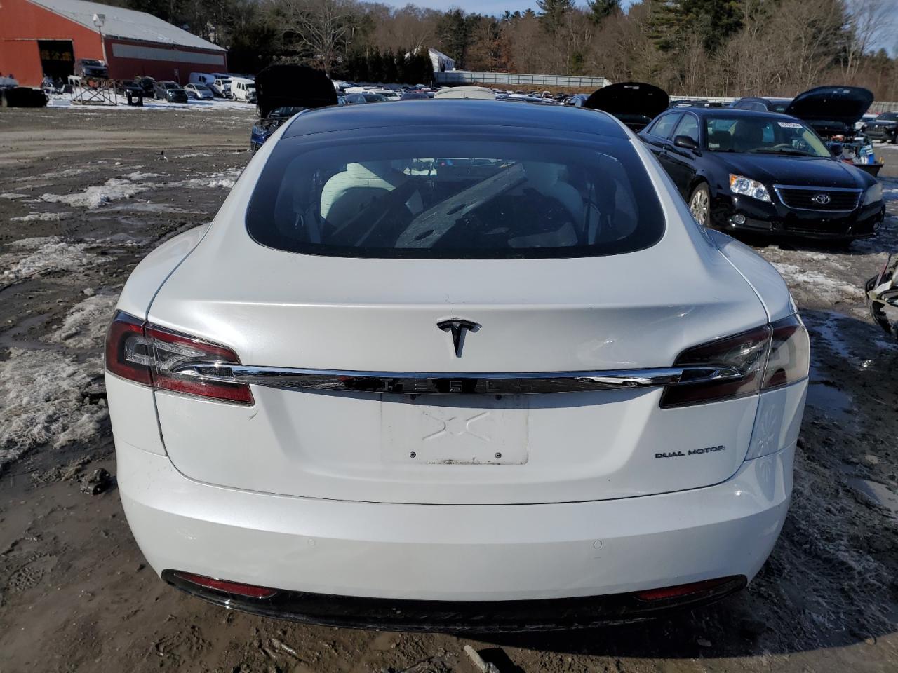 2020 TESLA MODEL S - Image 6