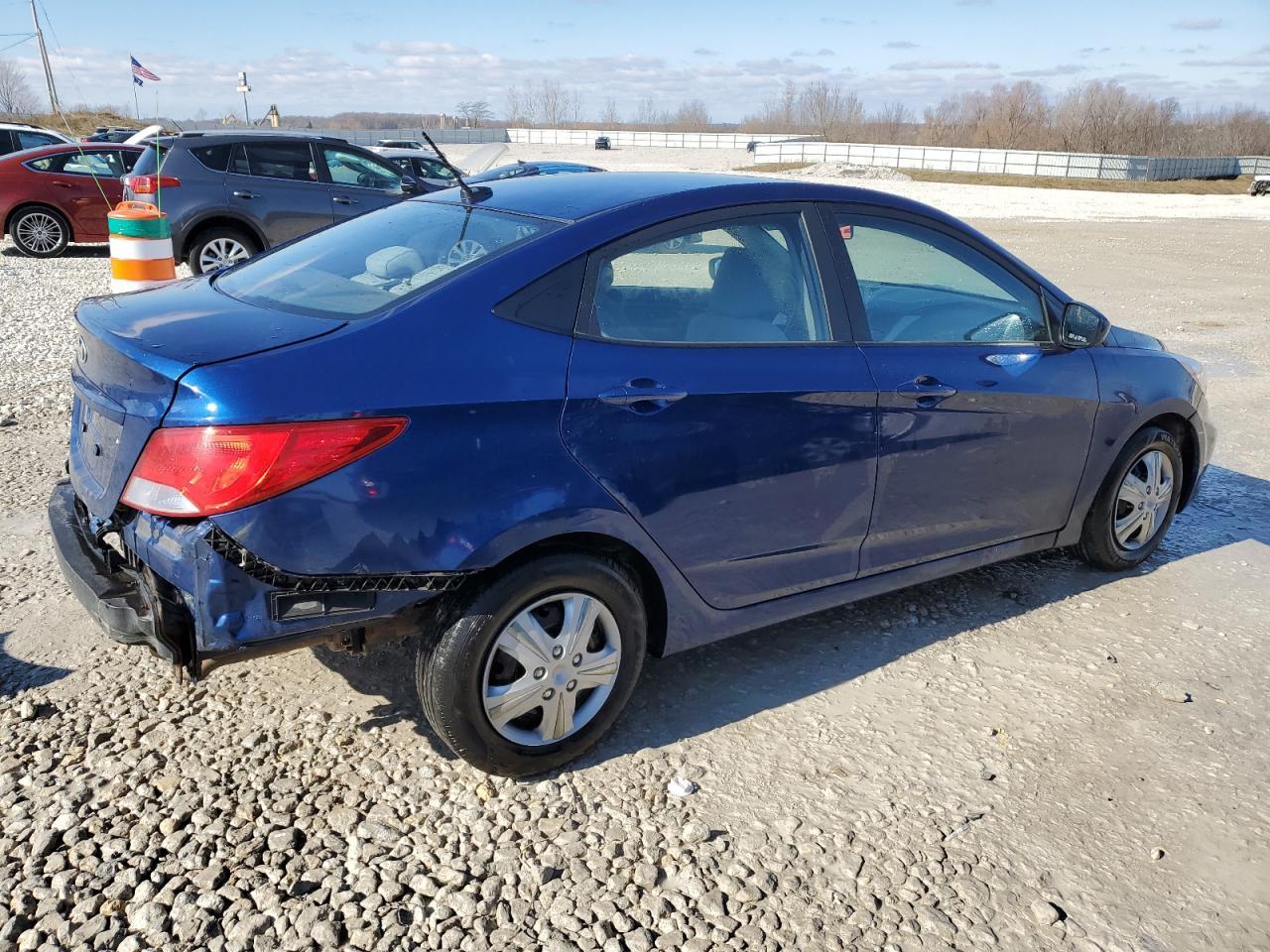 2017 HYUNDAI ACCENT SE - Image 3
