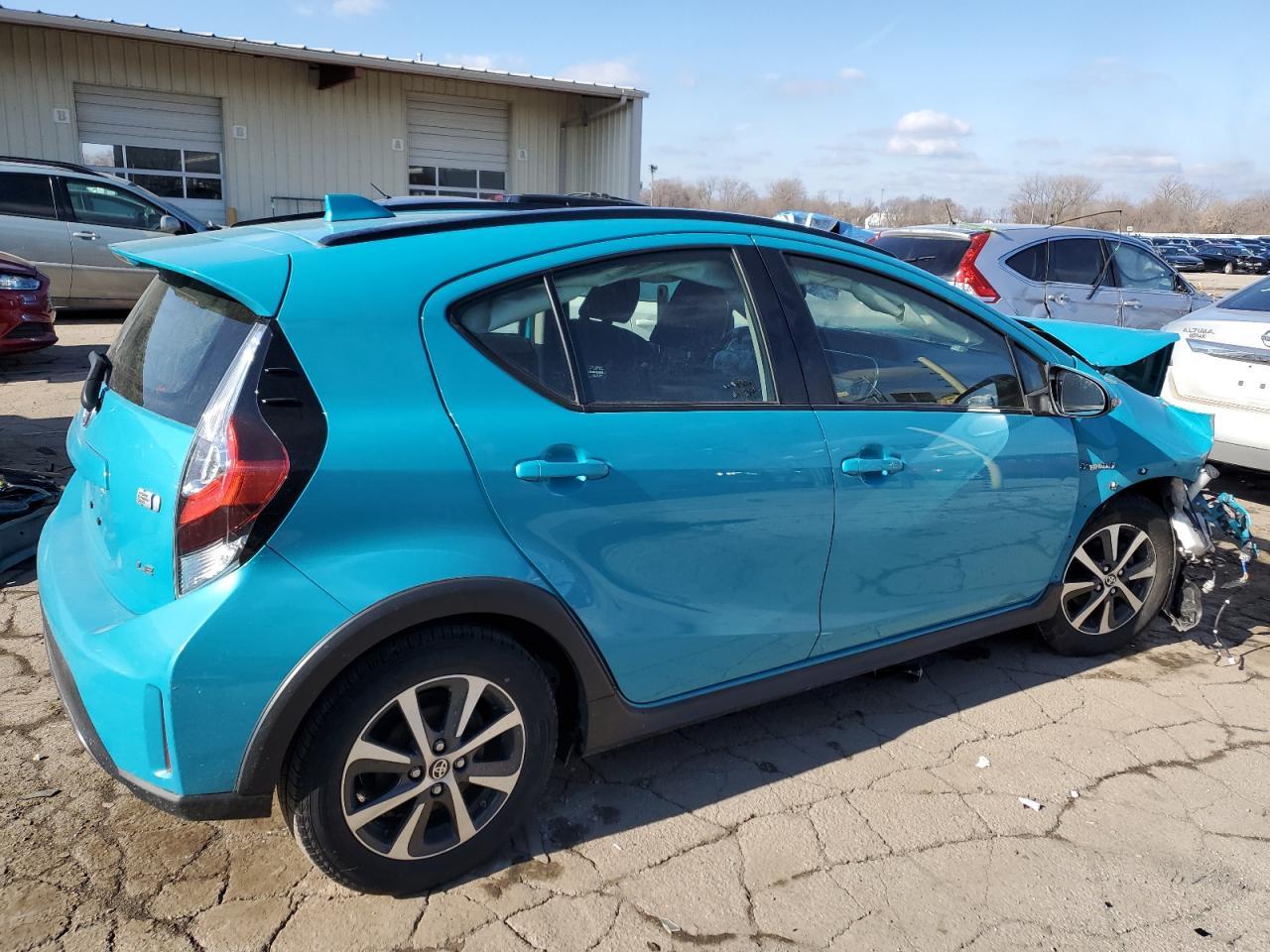 2019 TOYOTA PRIUS C - Image 3